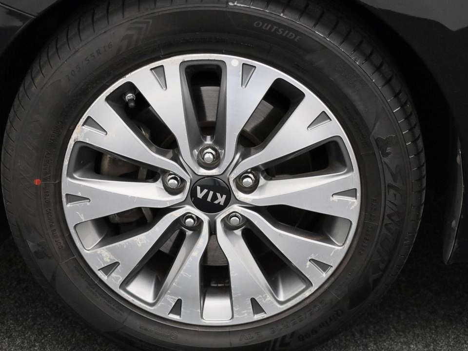 Kia Ceed / cee'd - Imagem 12