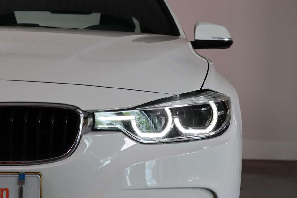 BMW 340 - Imagem 7