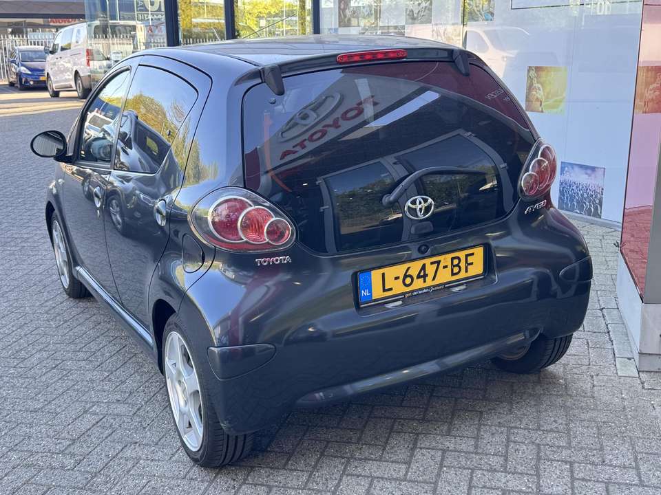 Toyota Aygo - Imagem 6