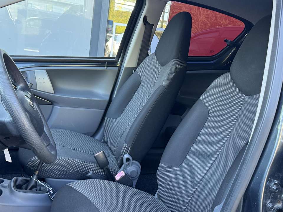 Toyota Aygo - Imagem 8