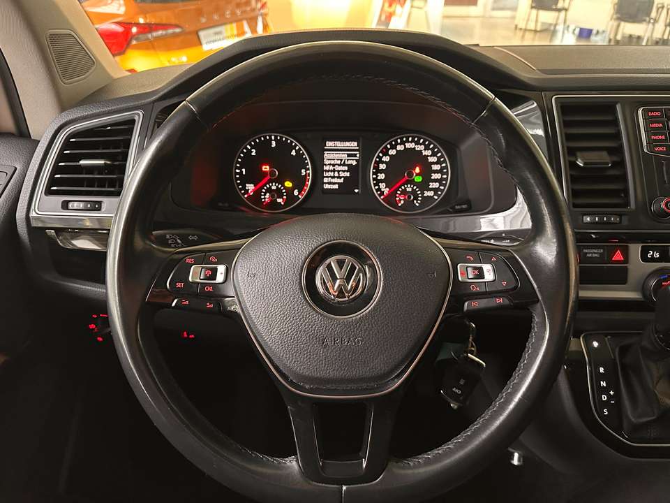 Volkswagen T6 Multivan - Imagem 8