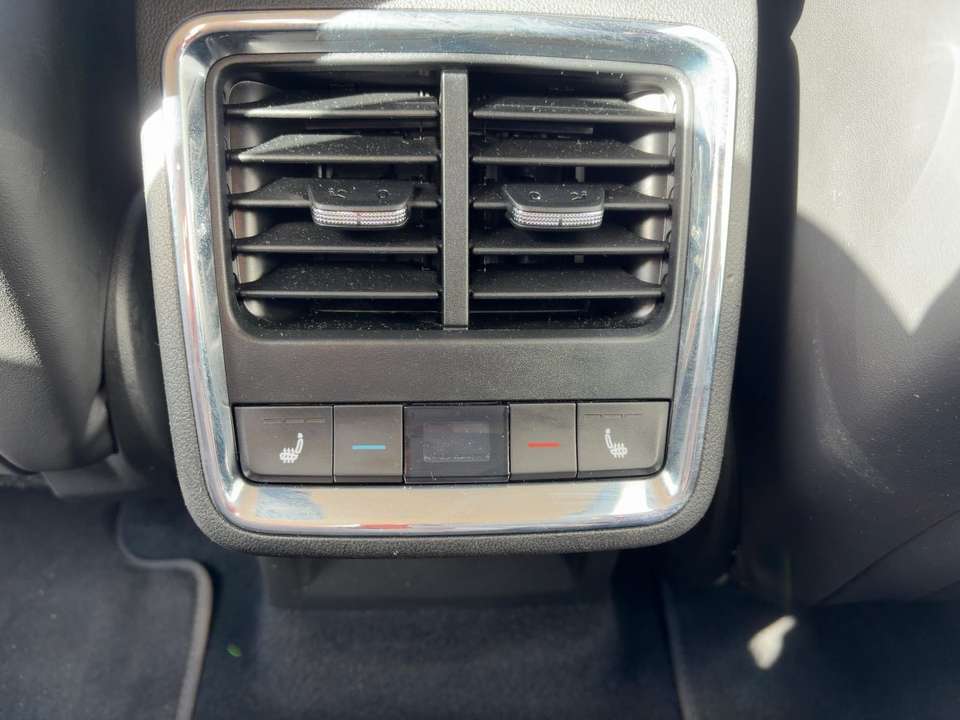 Skoda Enyaq - Imagem 17