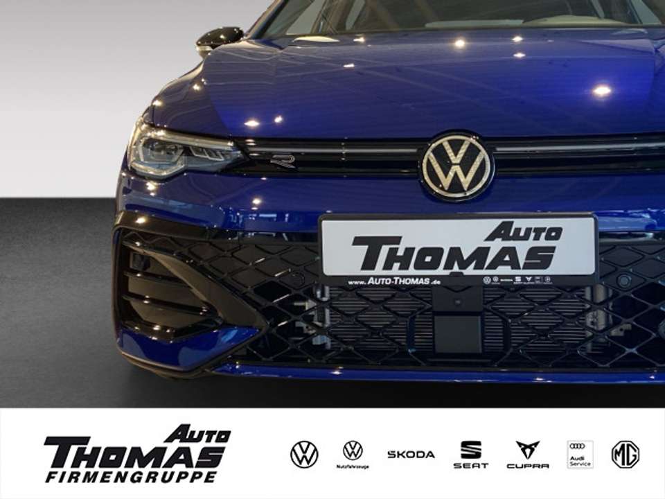 Volkswagen Golf Variant - Imagem 1