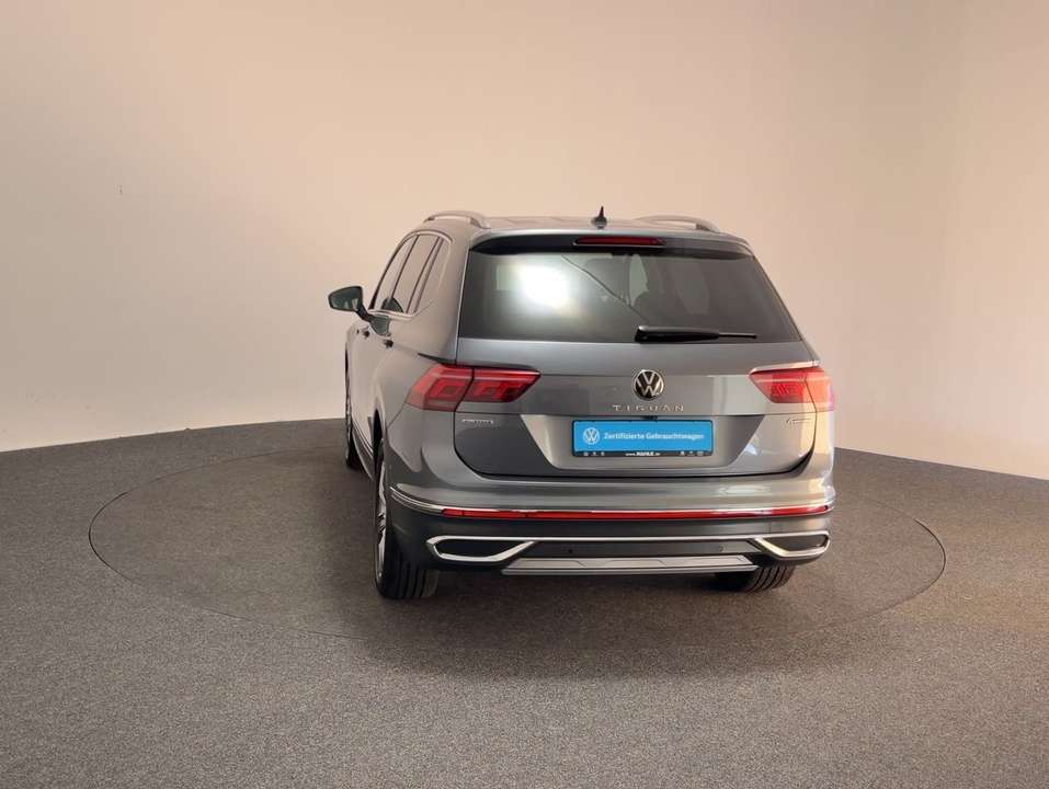 Volkswagen Tiguan Allspace - Imagem 6