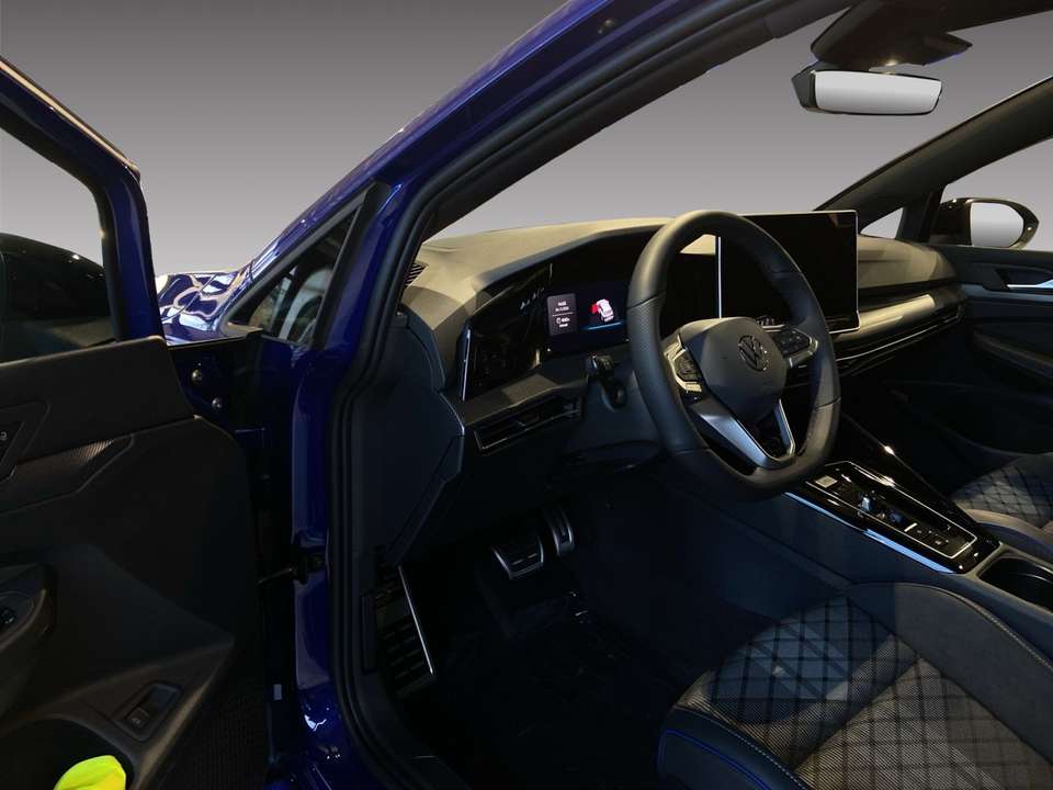 Volkswagen Golf Variant - Imagem 7