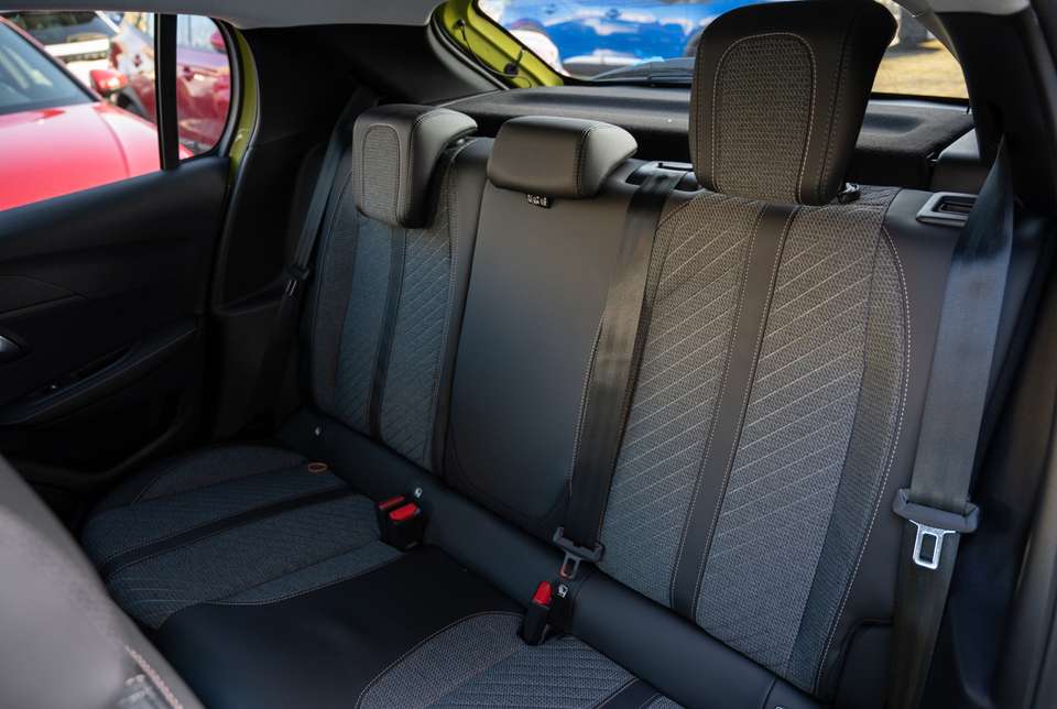 Peugeot 208 - Imagem 8
