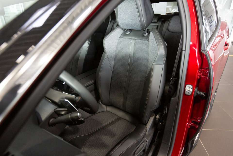 Peugeot 3008 - Imagem 9