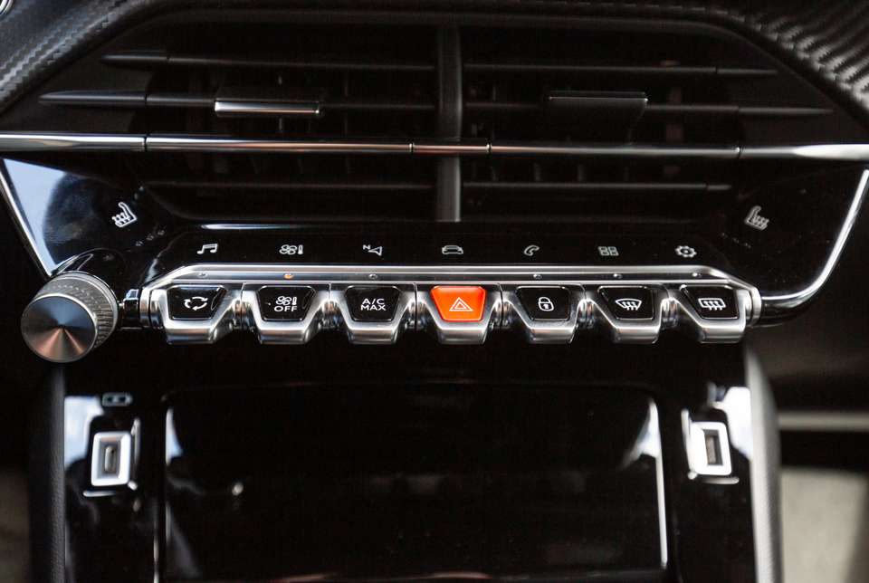 Peugeot 2008 - Imagem 11