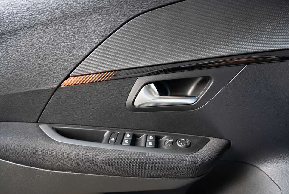 Peugeot 208 - Imagem 10