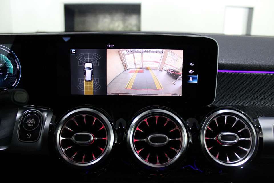 Mercedes-Benz GLB 250 - Imagem 9