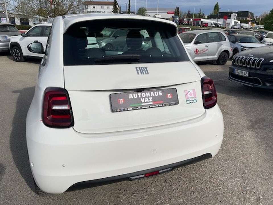 Fiat 500e - Imagem 7