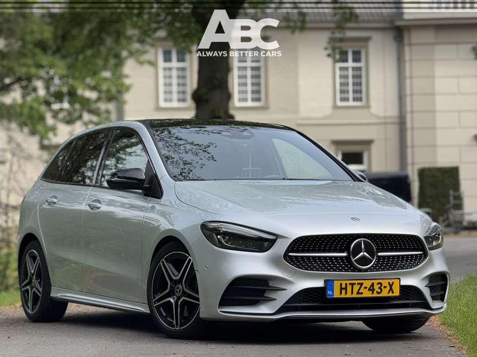 Mercedes-Benz B 220 - Imagem 1