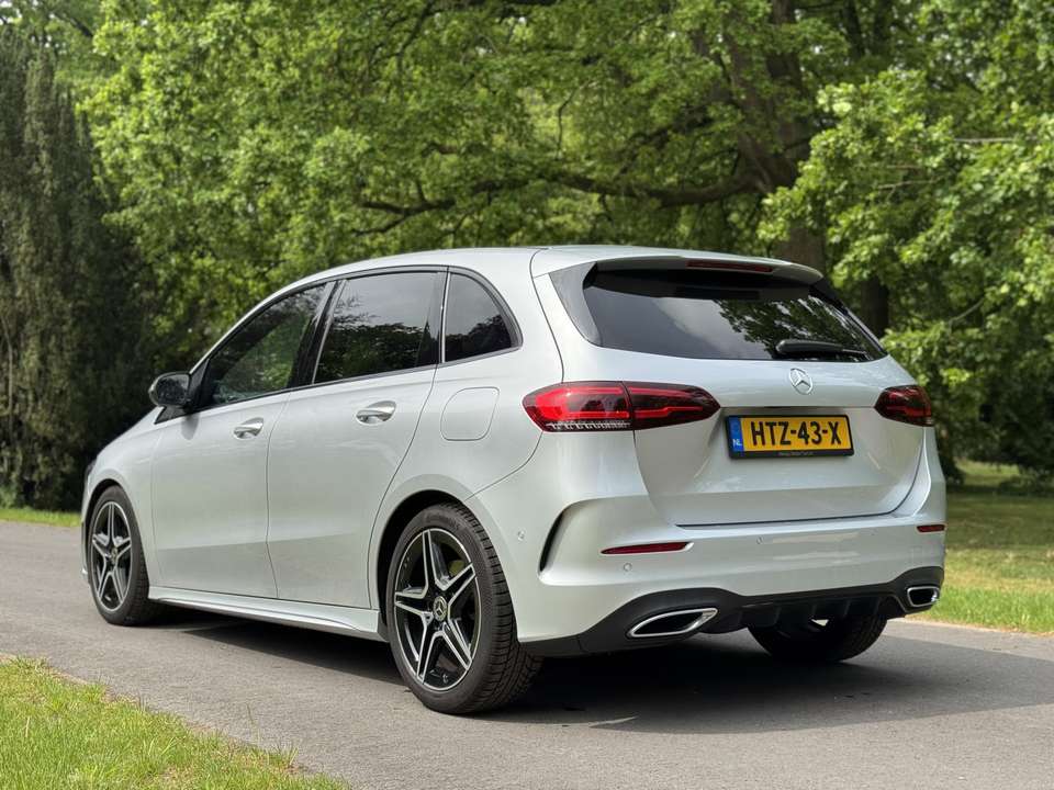 Mercedes-Benz B 220 - Imagem 7
