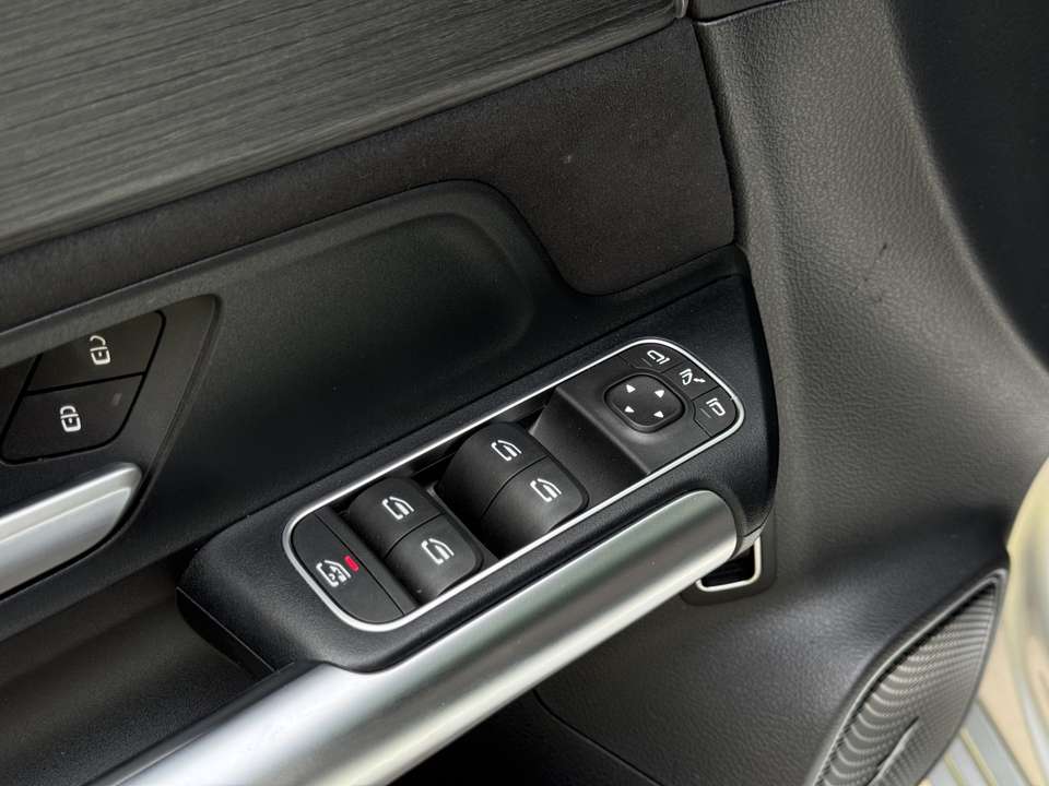 Mercedes-Benz B 220 - Imagem 13