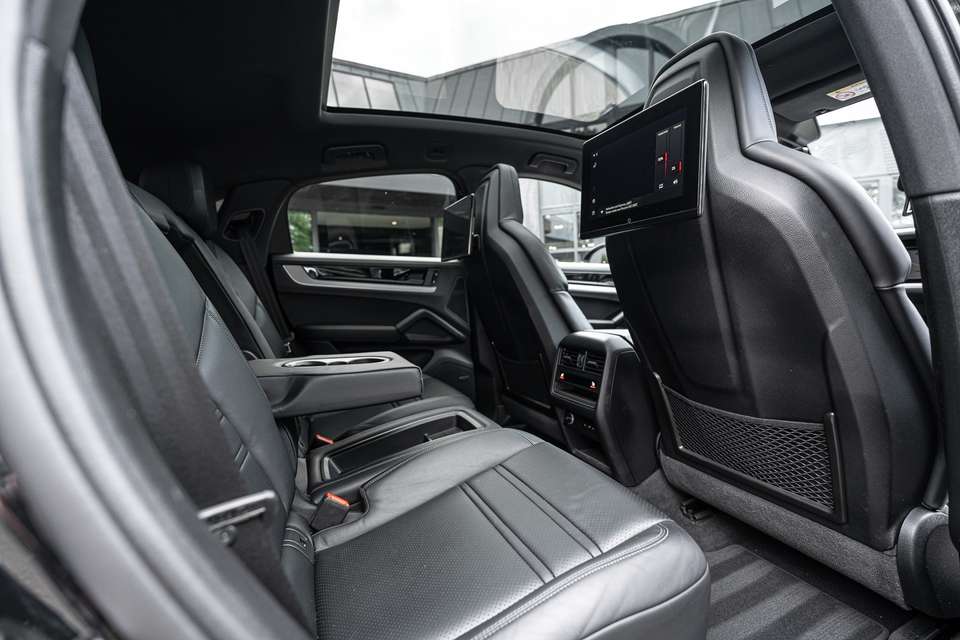 Porsche Cayenne - Imagem 5