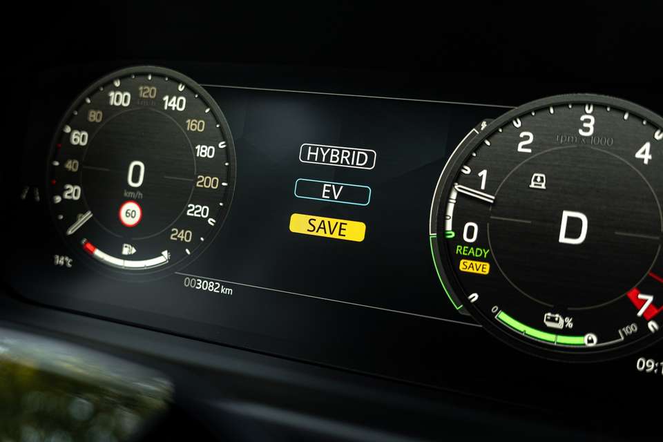 Land Rover Defender - Imagem 7