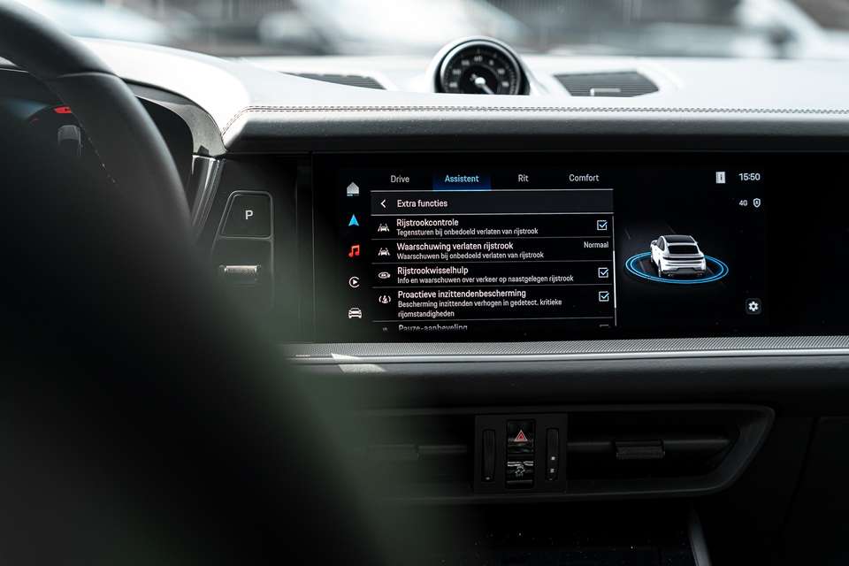 Porsche Cayenne - Imagem 8