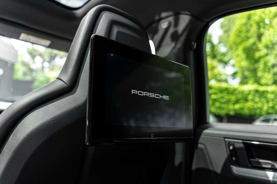 Porsche Cayenne - Imagem 9