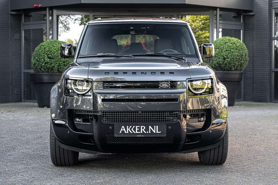 Land Rover Defender - Imagem 16