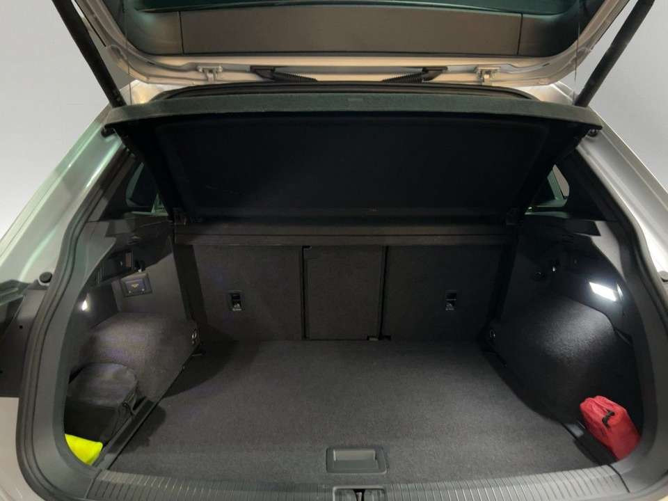 Volkswagen Tiguan - Imagem 8