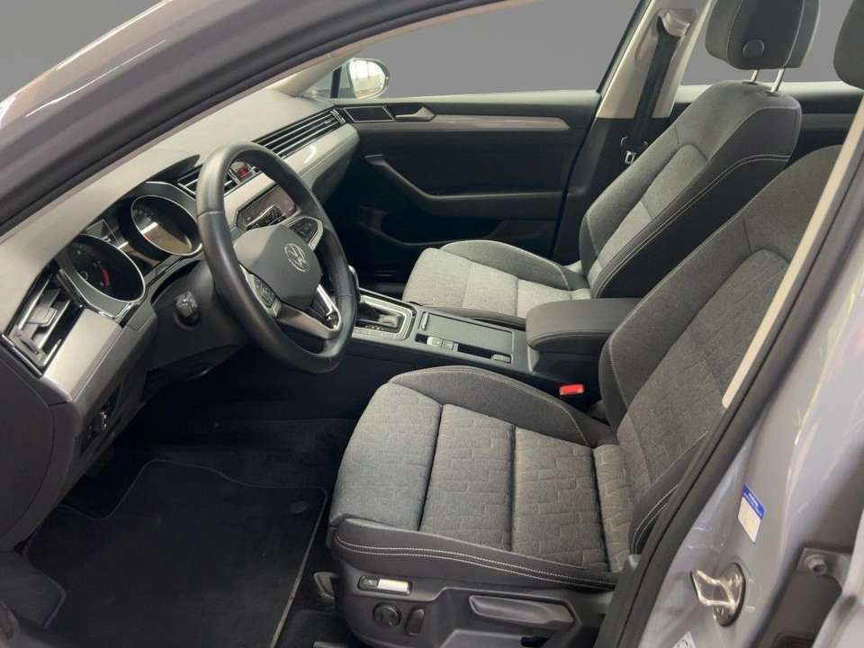 Volkswagen Passat Variant - Imagem 9
