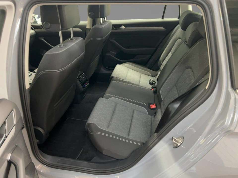 Volkswagen Passat Variant - Imagem 10