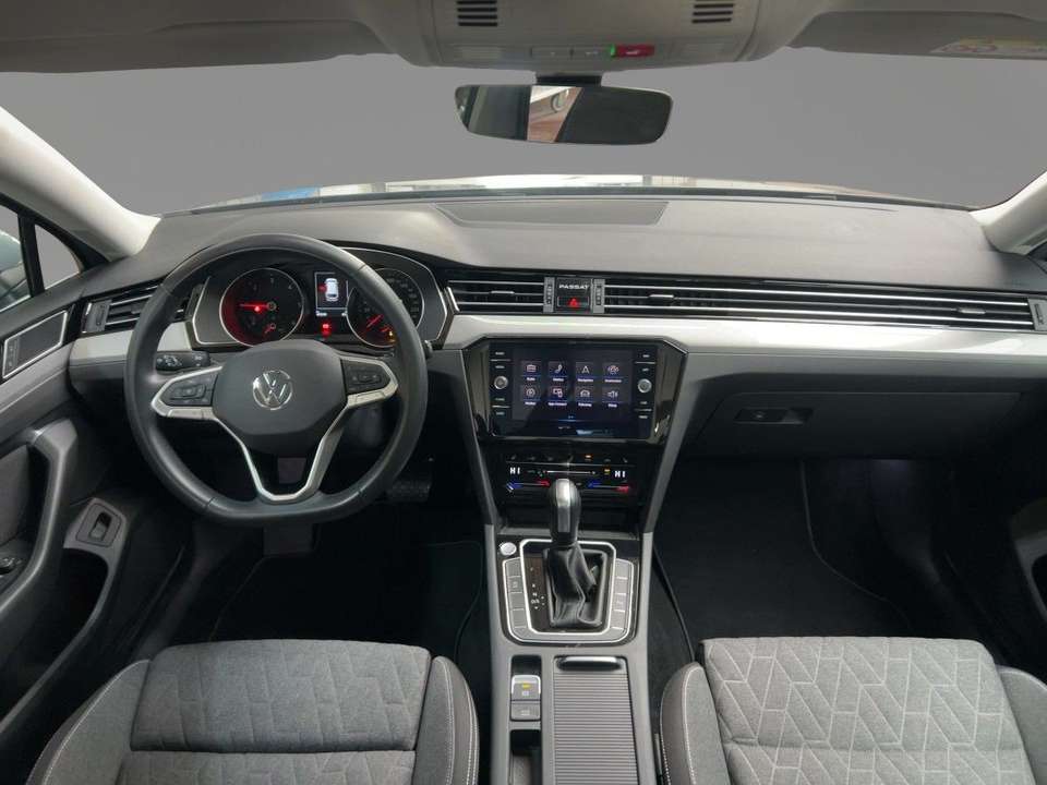 Volkswagen Passat Variant - Imagem 12
