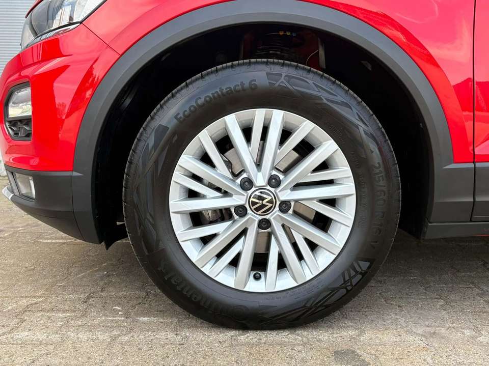 Volkswagen T-Roc - Imagem 13