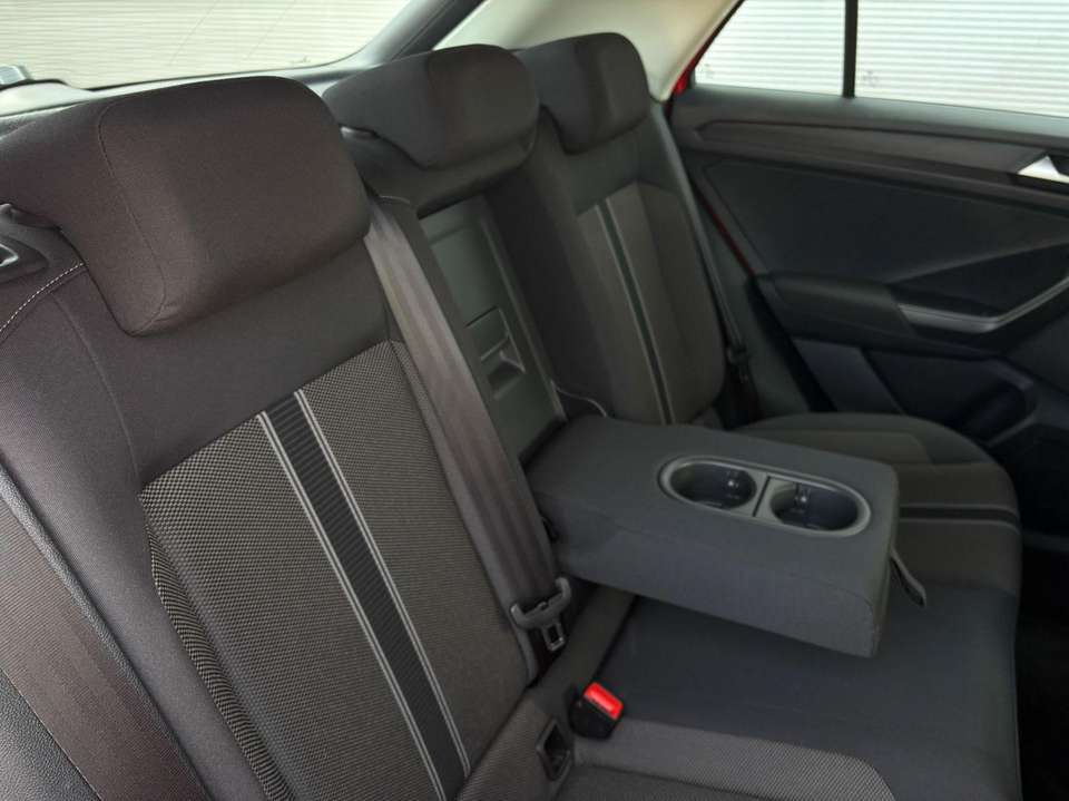 Volkswagen T-Roc - Imagem 15