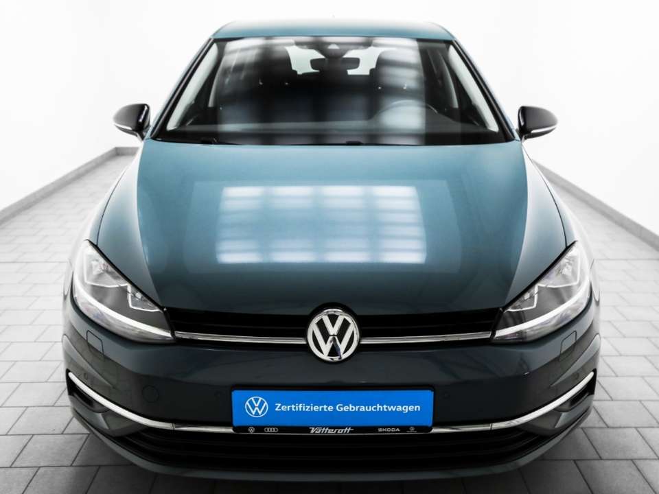 Volkswagen Golf - Imagem 2