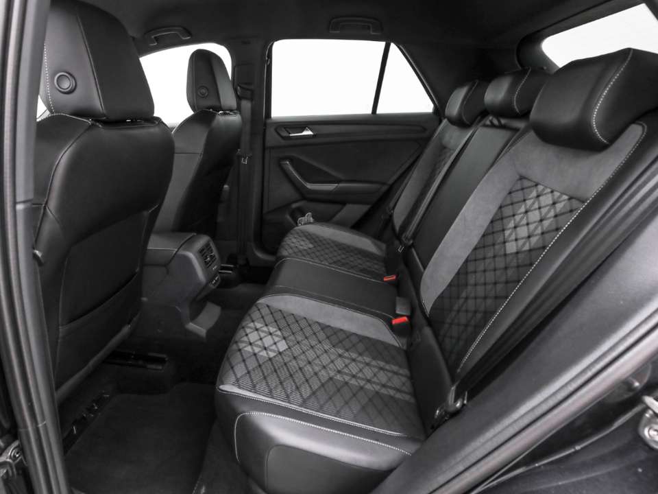 Volkswagen T-Roc - Imagem 12