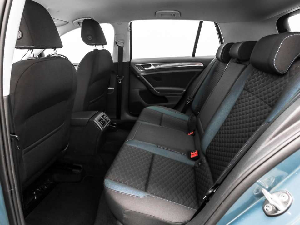 Volkswagen Golf - Imagem 12