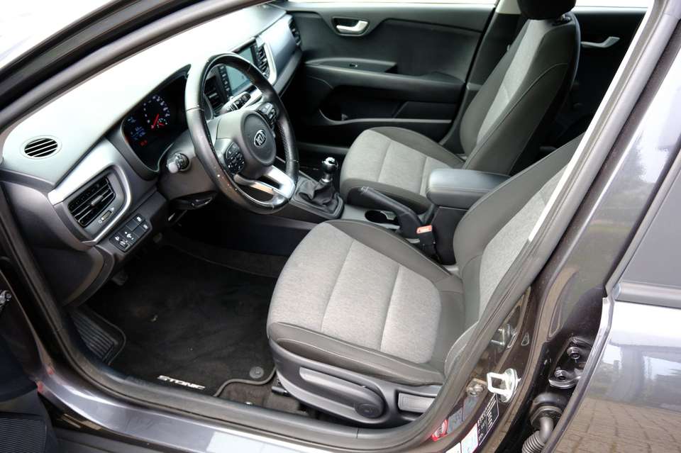Kia Stonic - Imagem 2