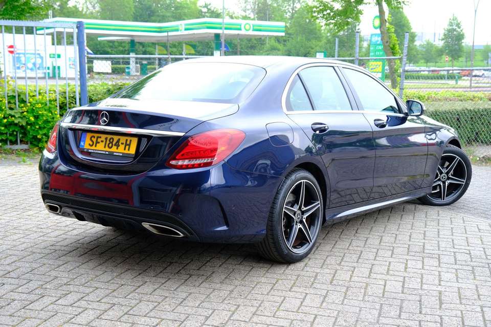 Mercedes-Benz C 180 - Imagem 3