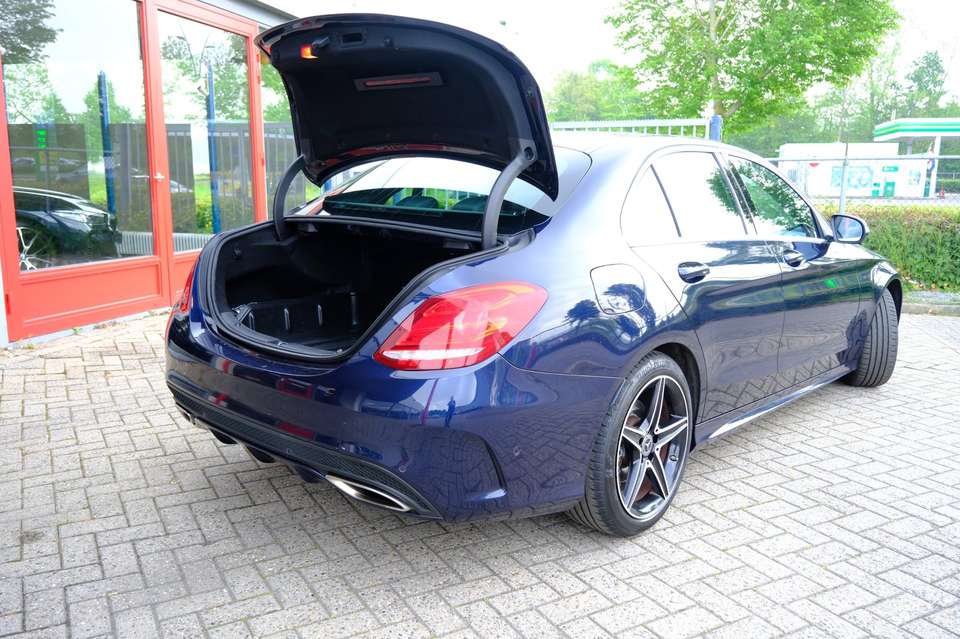 Mercedes-Benz C 180 - Imagem 9