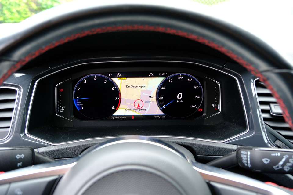 Volkswagen T-Roc - Imagem 12