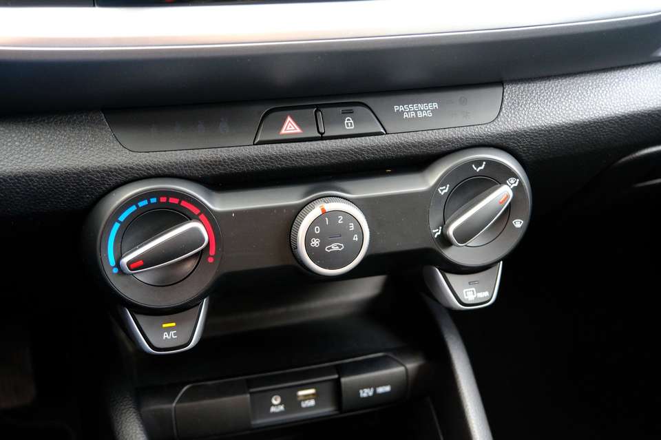 Kia Stonic - Imagem 14