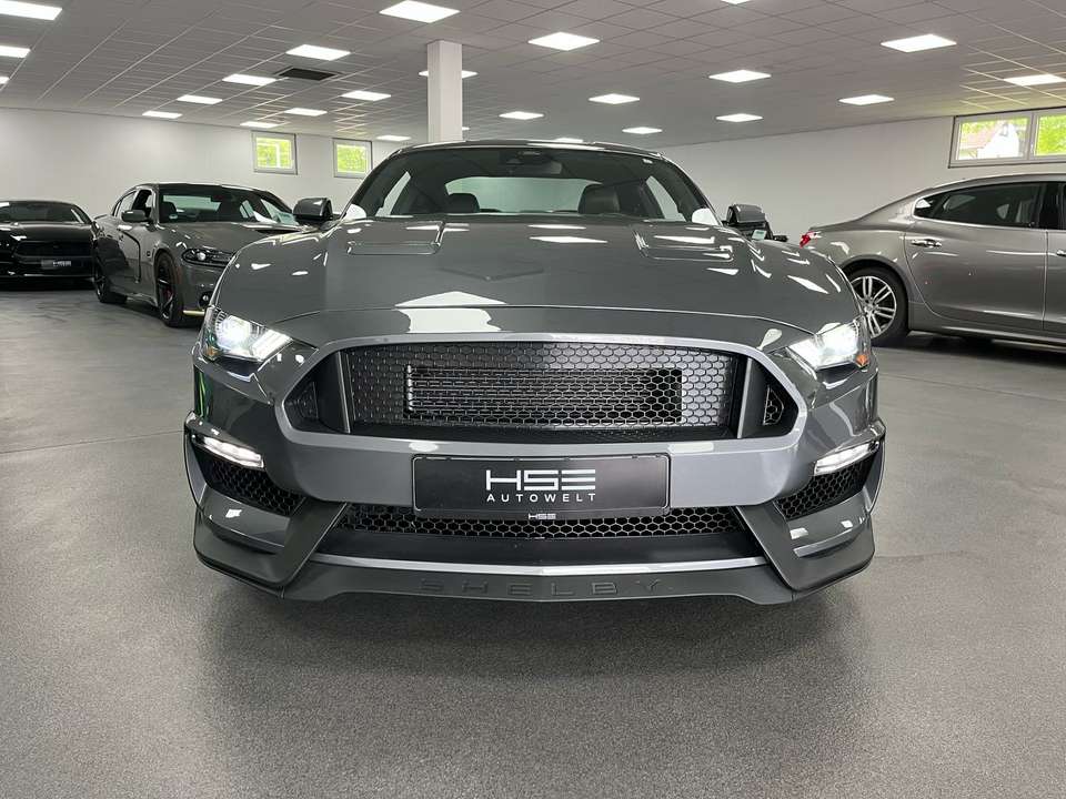 Ford Mustang - Imagem 4