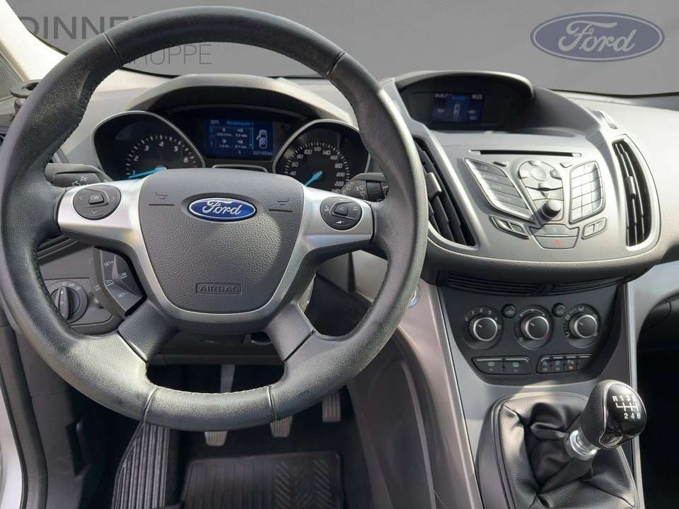 Ford Kuga - Imagem 12