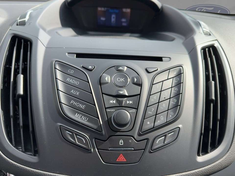 Ford Kuga - Imagem 14