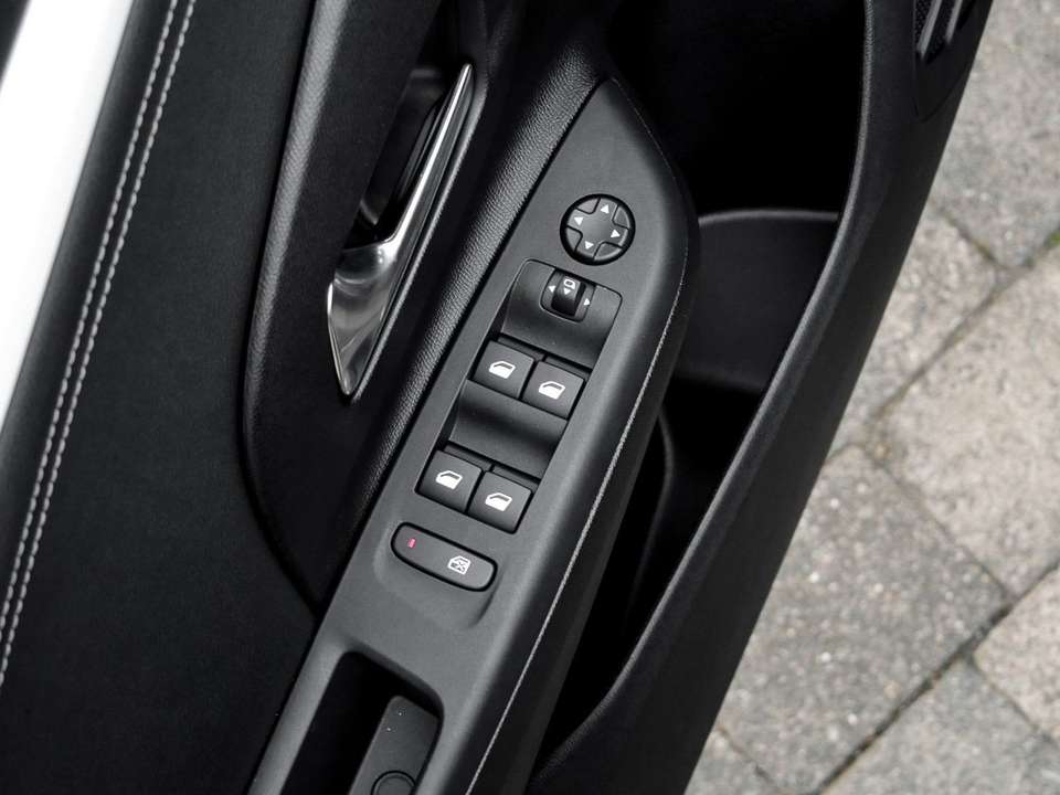 Opel Corsa - Imagem 13