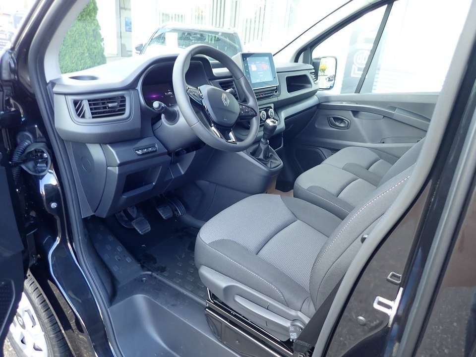 Renault Trafic - Imagem 9