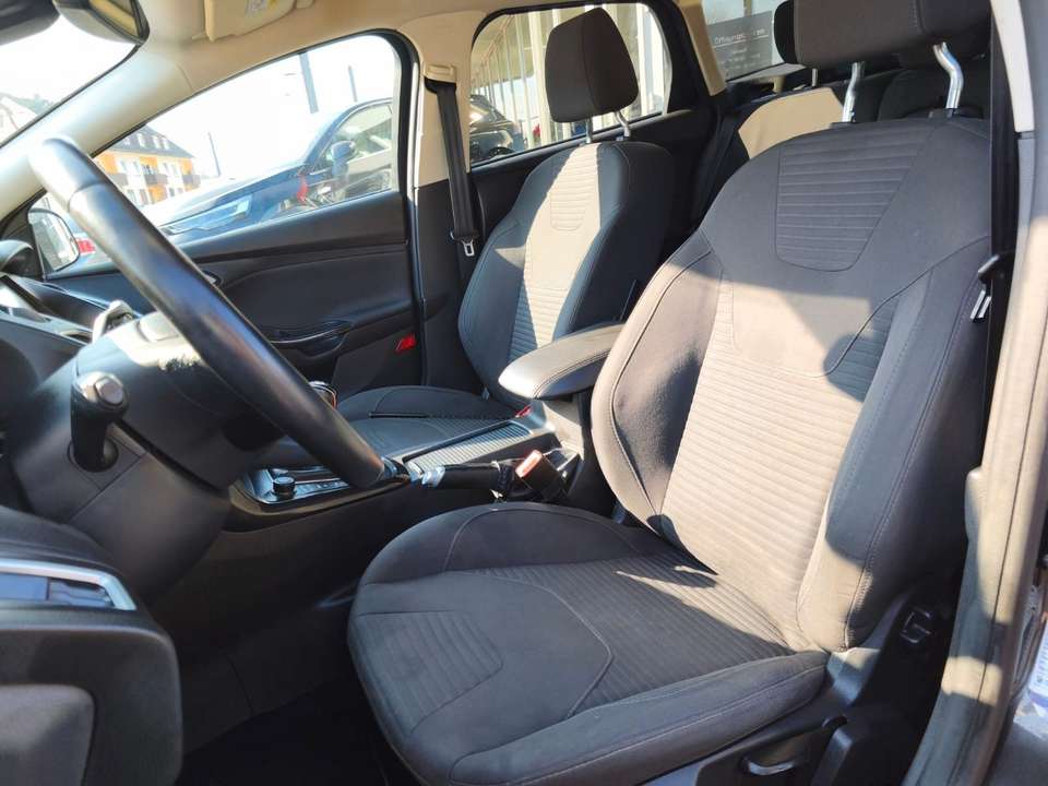 Ford Focus - Imagem 8