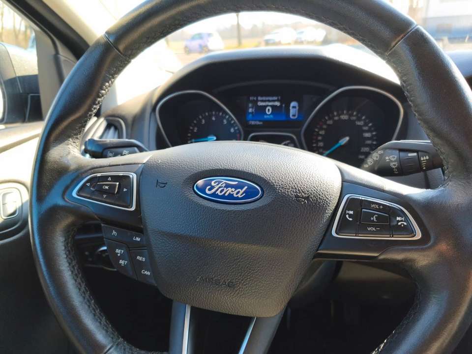 Ford Focus - Imagem 11