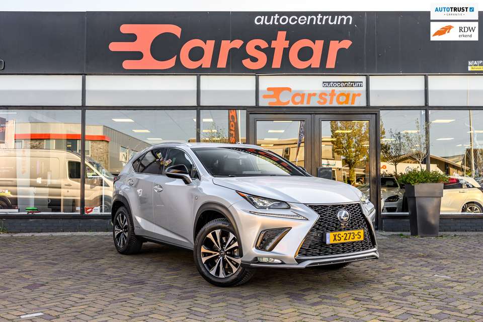 Lexus NX 300h - Imagem 1