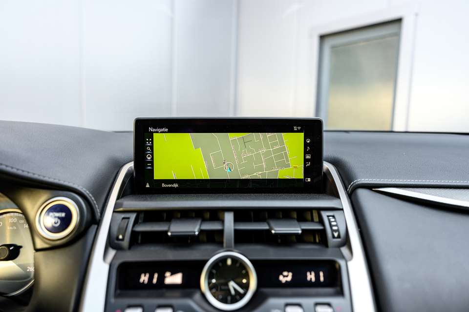 Lexus NX 300h - Imagem 20