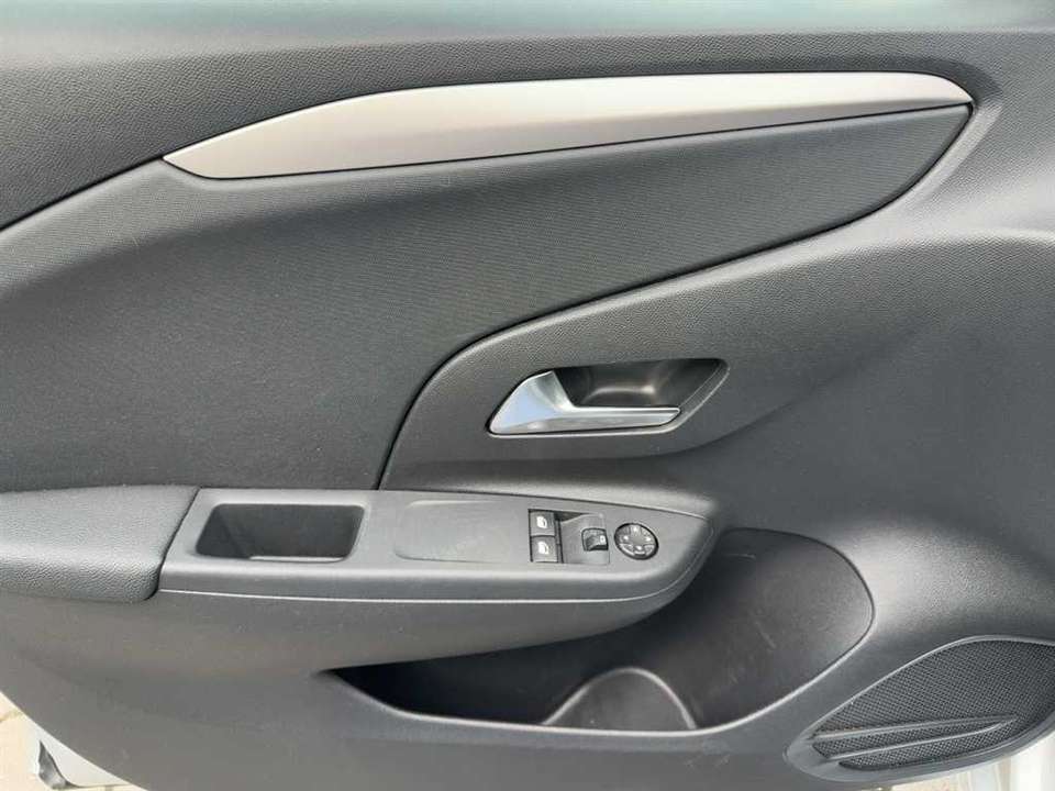 Opel Corsa - Imagem 13