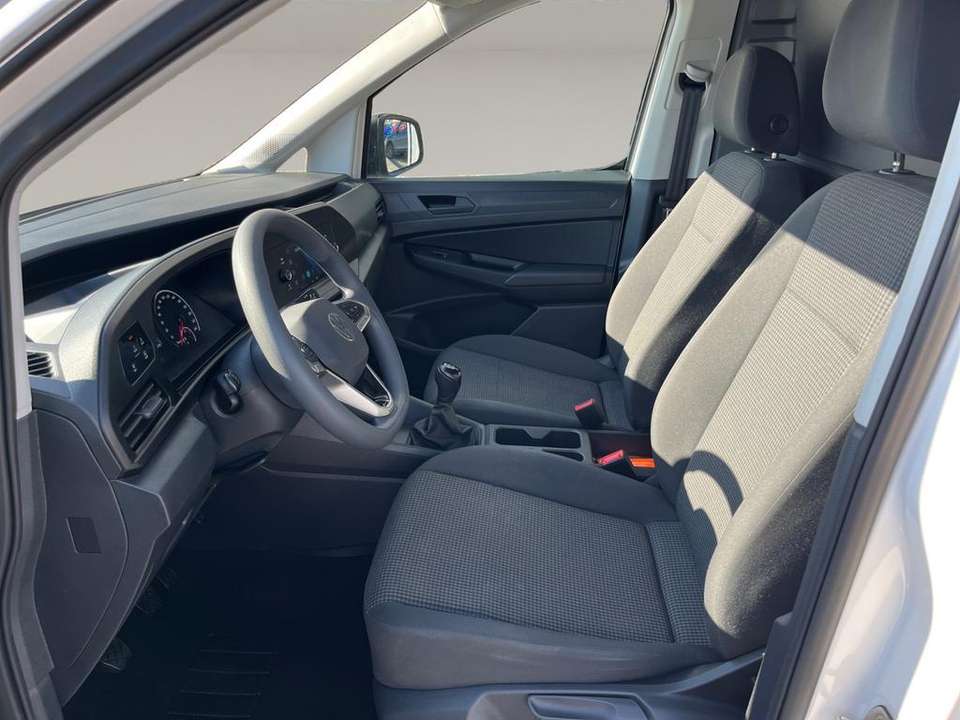 Lancia Voyager - Imagem 10