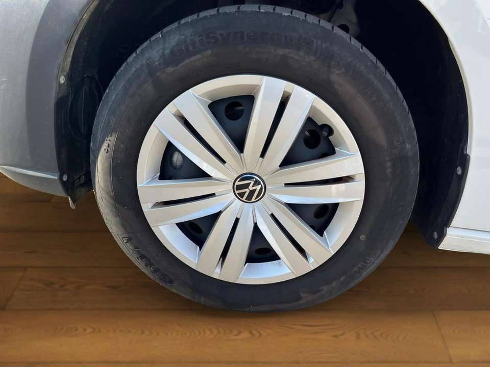 Lancia Voyager - Imagem 12