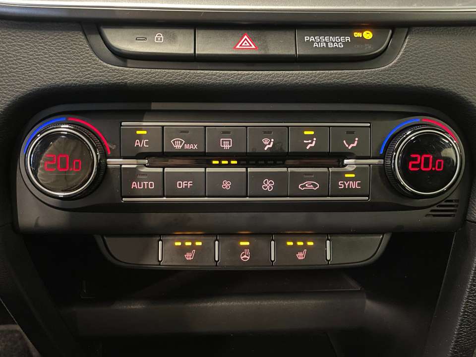 Kia Ceed SW / cee'd SW - Imagem 12